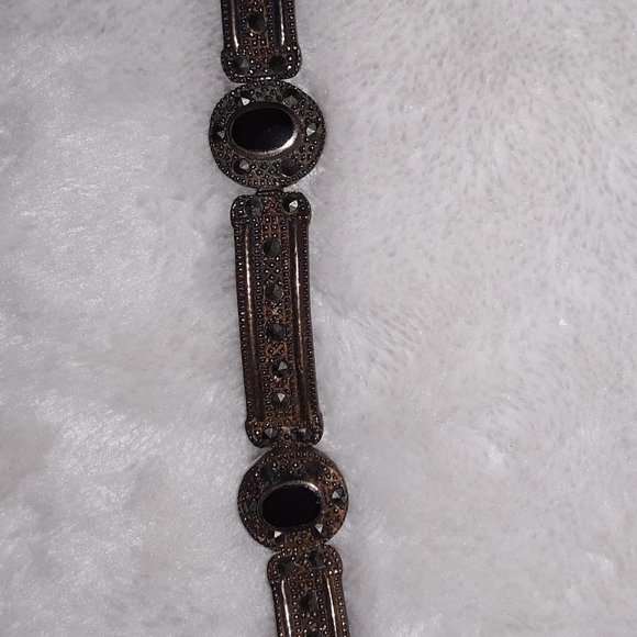 1940's Onyx Art Deco Bracelet and Lockett Ring Set - Picture 8 of 12